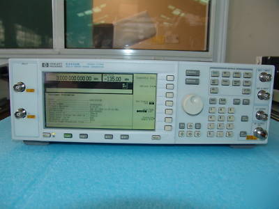 Hp E4432B 250 khz-3.0 ghz esg-d series signal generator
