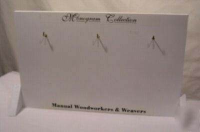 Manual woodworkers/weavers/retail shelf/store/gift shop