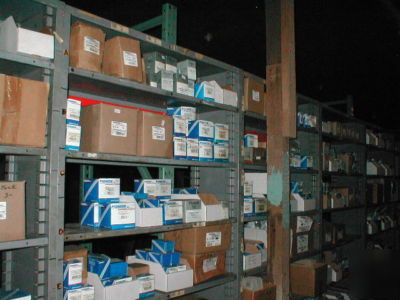 New lot of 22 pallets automotive internal engine parts 