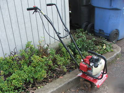 Honda harmony mini-tiller model FG100