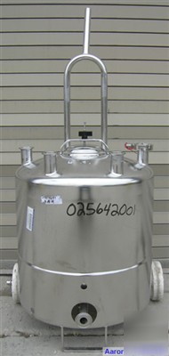 Used: alloy products pressure tank, 13 gallon, 316 stai