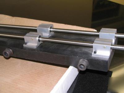 Dual linear slides with 4 thompson pillow blocks