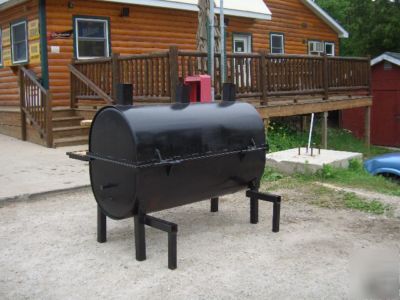 Pig roaster super bbq steaks chicken smoker 5 footer