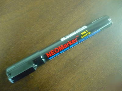 1 one single black neon liquid marker waterproof