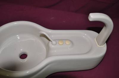 Dental ceramic cuspidor #9442