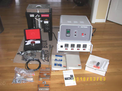 Instron rheometer assembly w/ controllers