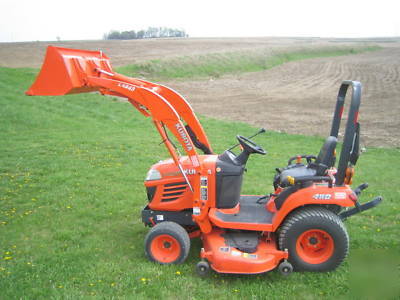Kubota BX2350D BX2350 4 x 4 with loader and mower deck