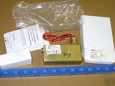 Gems flow switch fs-10798 pn. 49073 brass .5-20 gpm adj