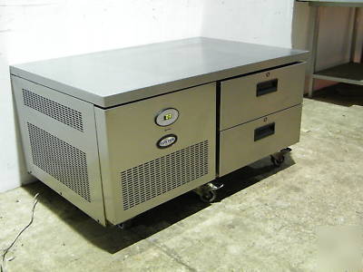 Foster low level counter fridge chiller drawer