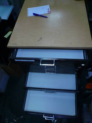 Flat filing cabinets* (2) great for warehouse or shop 