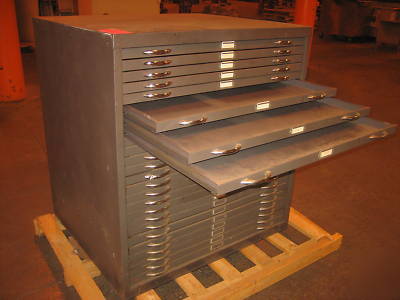 Heavy duty 25 drawer parts & tool storage cabinet,used