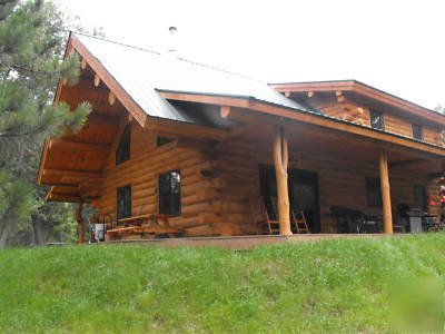 The hubbard 24' x 40' log cabin kit 1,360 square feet