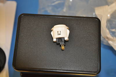 Sanwa obsf-24 pushbutton 