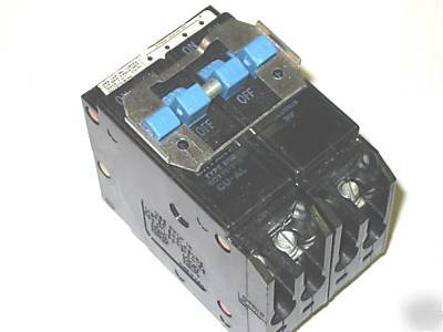 New BQ215215 4 pole quad circuit breaker 2P 15A plug-in