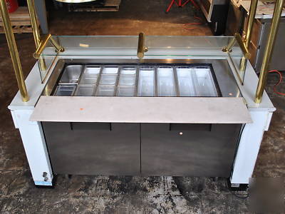 Corsair kiosk w/ true qa-60-24M-b prep table included 