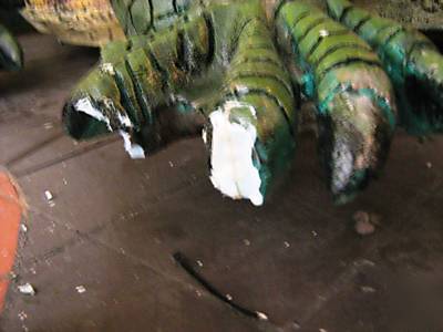 16' fake alligator gator bar nightclub restaurant decor