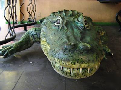 16' fake alligator gator bar nightclub restaurant decor