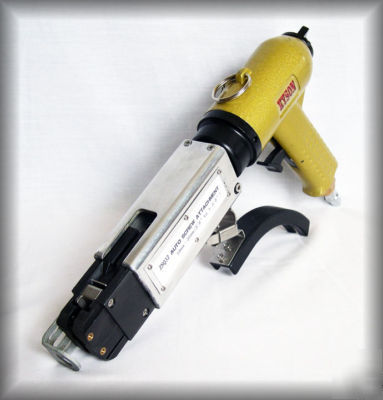 Air auto reload screwdriver deck gun drywall screwgun