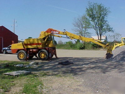 Case 1085B cruz-air 6 cylinder diesel backhoe/excavator