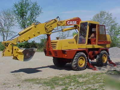 Case 1085B cruz-air 6 cylinder diesel backhoe/excavator