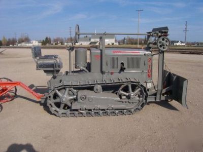 1927 caterpillar 2 ton crawler with manual blade 