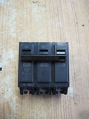 Ge circuit breaker THHQB32090 3P 90A 240V 22KAIC