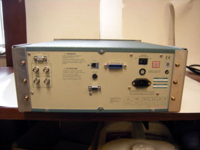 Tektronix AWG610 arbitrary function/waveform generator