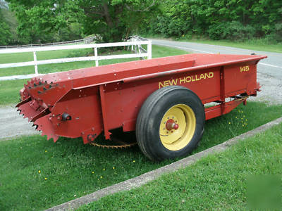 New holland manure spreader #145 barn kept 1 owner