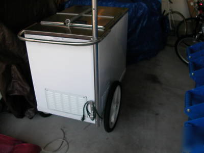 Ice cream push cart w/ cold holding plates ,1YR young