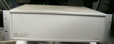 Programmed test sources pts 620 frequency synthesizer