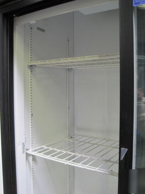 True-2 glass door cooler/refrigerator/merchandiser 2902