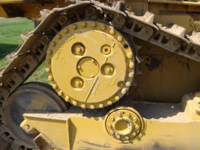 Caterpillar D5H dozer lowered 