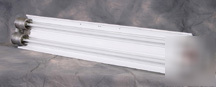 Explosion proof fluorescent fixture light