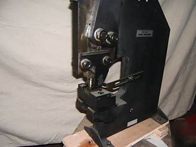 New hole punch press manual with 9 dies 