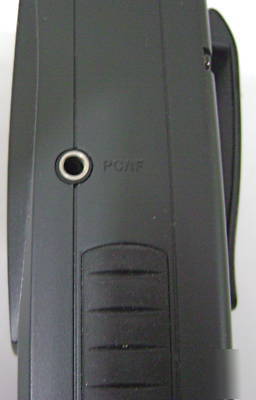 Radio shack pro-95 dual trunk-tracking handheld scanner