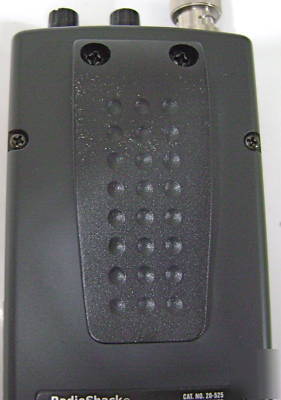 Radio shack pro-95 dual trunk-tracking handheld scanner