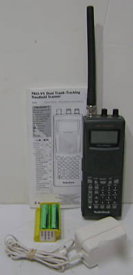 Radio shack pro-95 dual trunk-tracking handheld scanner