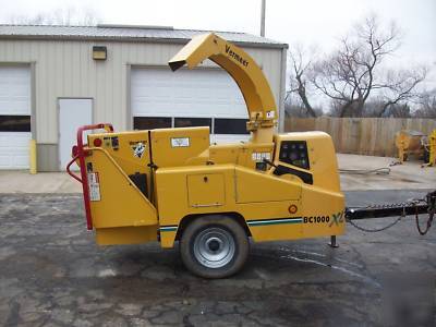 Wood brush chipper vermeer model BC1000XL