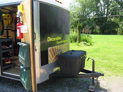 Engrave a crete tools trailer business on wheels