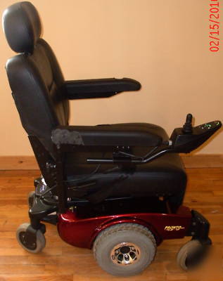 Invacare pronto M51 power wheel chair with surestep red