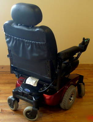 Invacare pronto M51 power wheel chair with surestep red