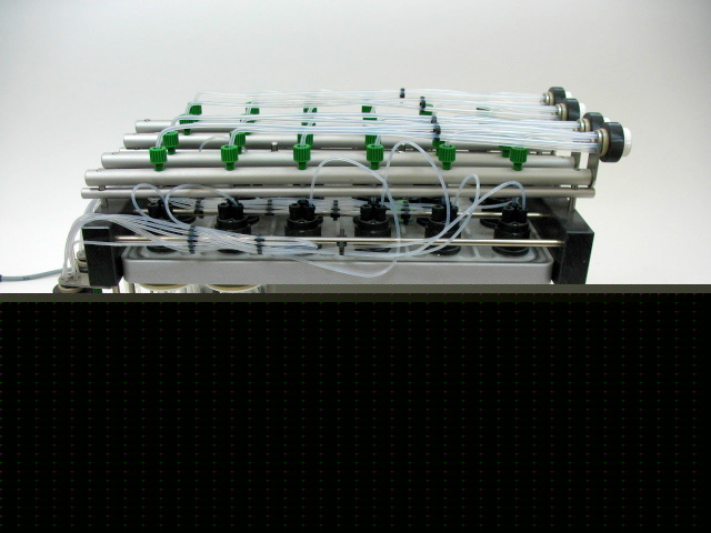 Buchi syncore filtration system rack r-24 for reactor