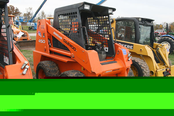 Doosan 450 skid steer