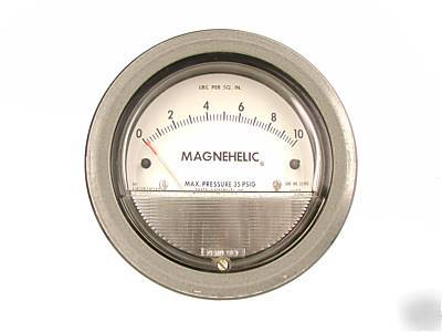 Dwyer 2210 magnehelic 0-10PSI differential press gauge