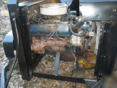 Ford aspluhnd V8 390 wood chipper 15 inch anvil 
