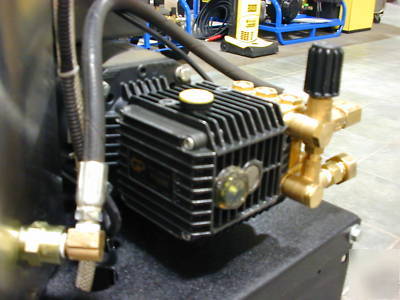Hot water natural gas 220 volt pressure/power washer 