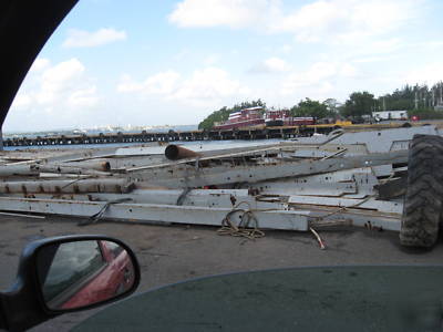 New sectional barge, 108' x 42' x 5' usn p series 