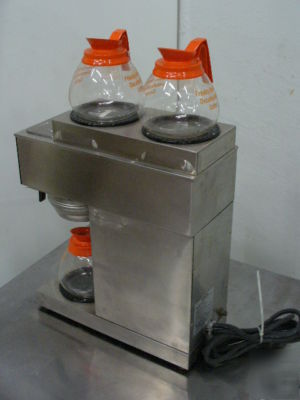 Used bunn coffee brewer model st-15 1 brewer / 2 warmer