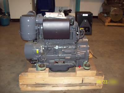 New deutz diesel engine 3 cyl model F3L914