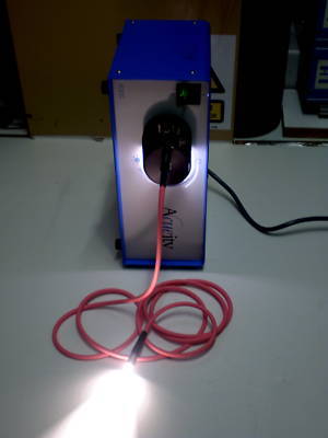 300 watt medical xenon fiber optic light system 9 hours